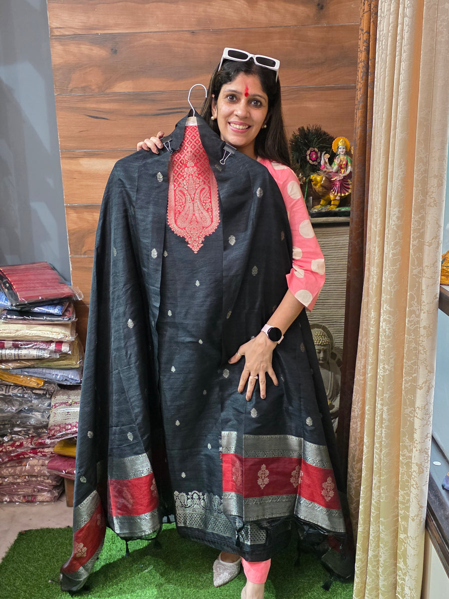 Amazing Jamdhani Suit Black ( 11oct 26) (Copy)