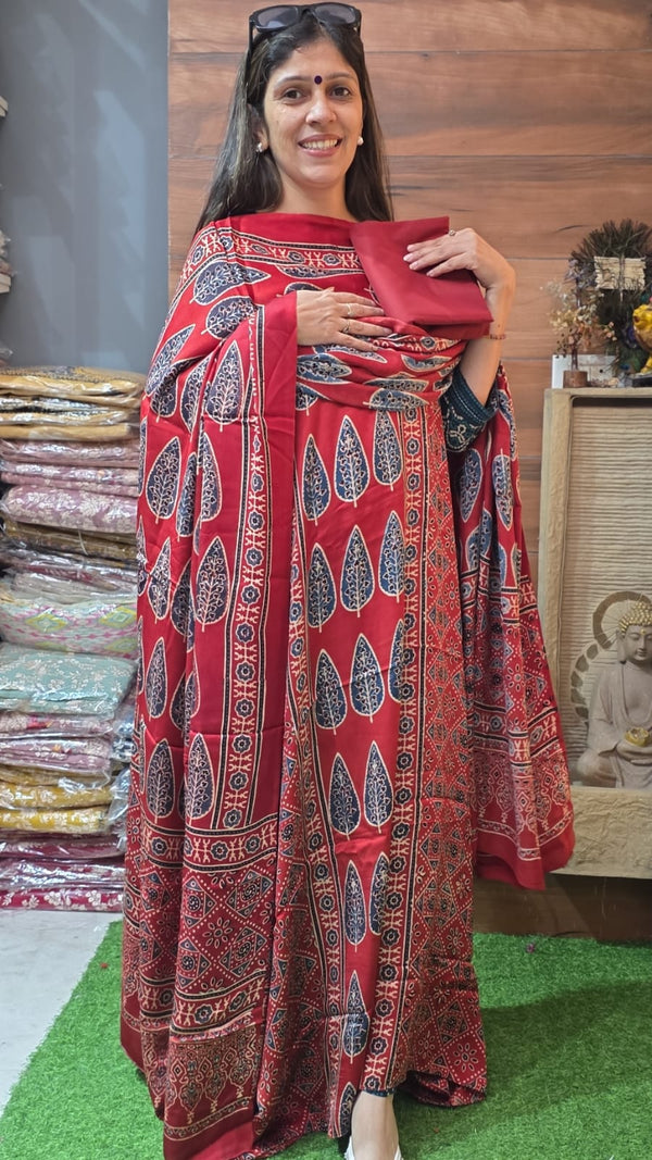 Evergreen Pure Modal Silk Red  ( Suit no 22)