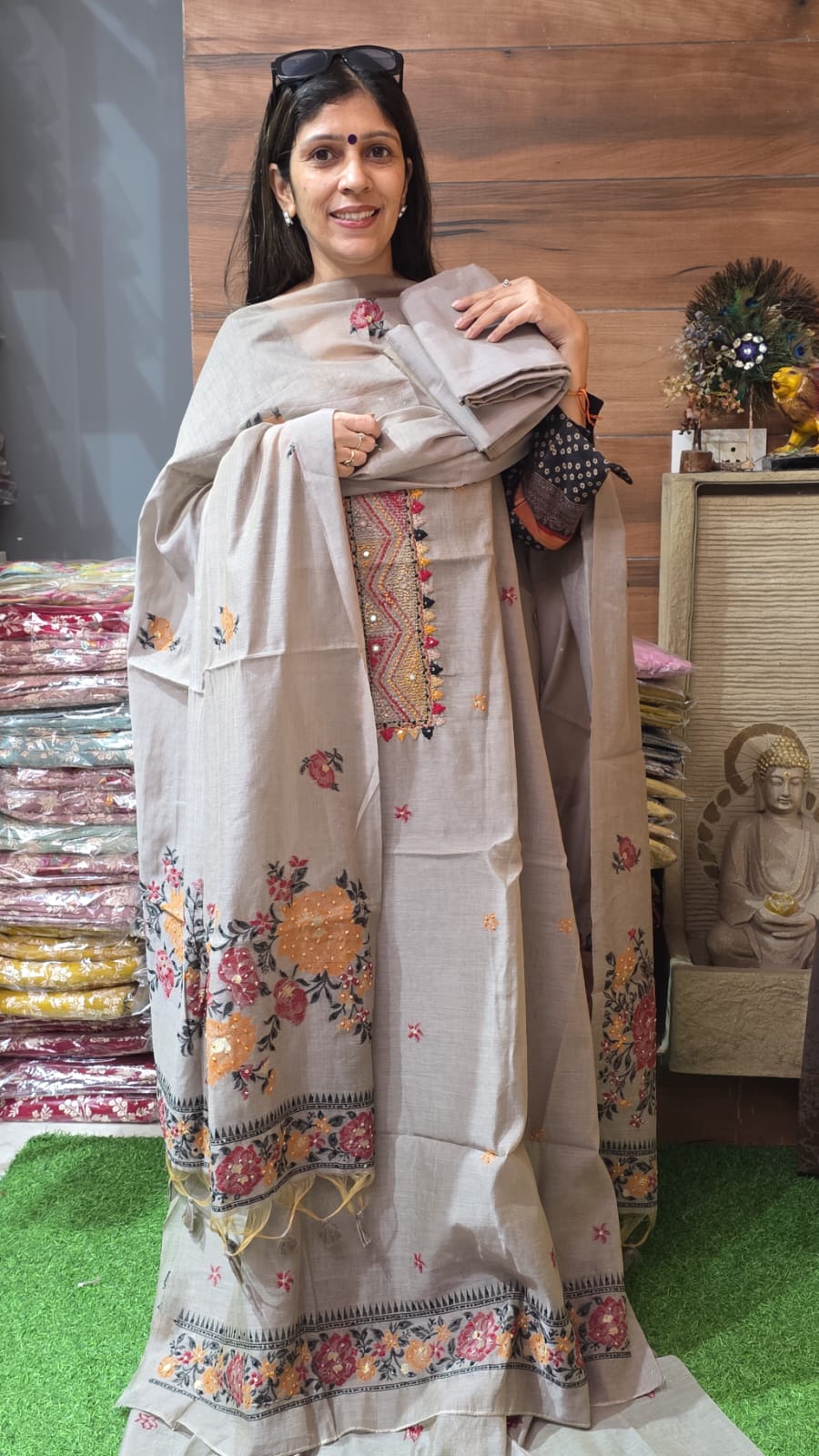Super pretty Jamdhani ( Suit no 24)