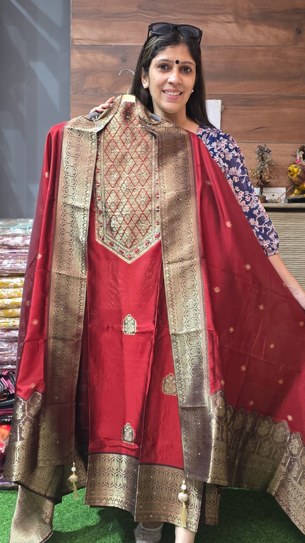 Exclusive and Rich Kanjivaram Silk ( Suit 38 )