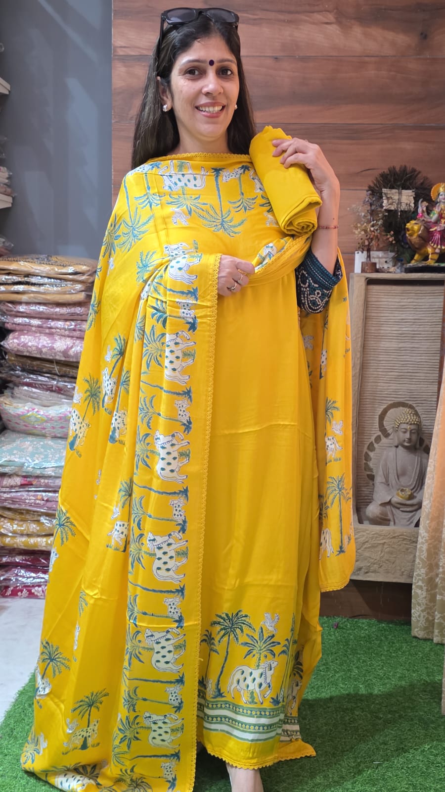 Premium Pichwai Pure Modal Silk ( Must buy wala suit hai) suit no 3
