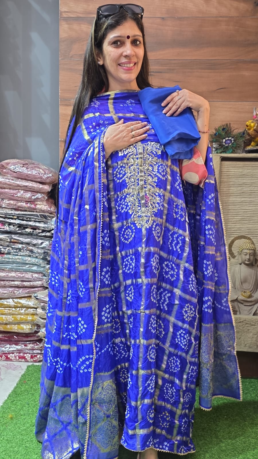 Beautiful Gharchola Vibes ( Mangetic ) Suit No 4