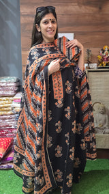 Suit No 8 image 1