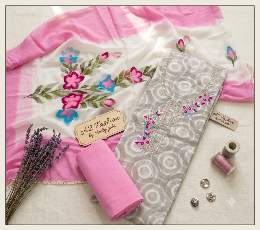 Beautiful Cotton suit with Chiffon Dupatta ( Suit No 43 )