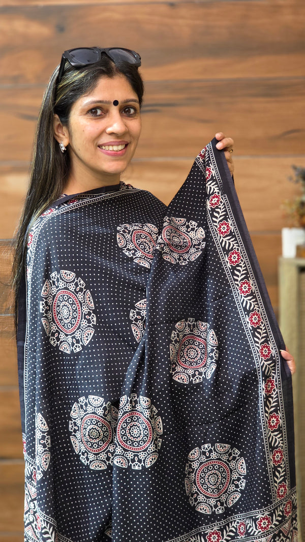 Black Beauty Muslin Cotton