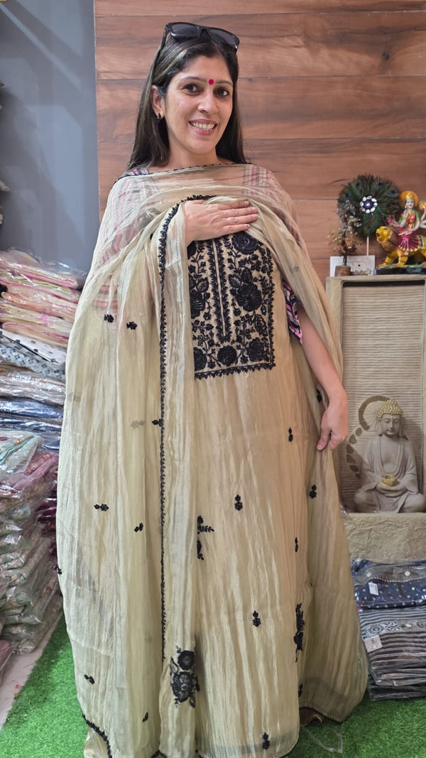 Golden Classy Crush Silk