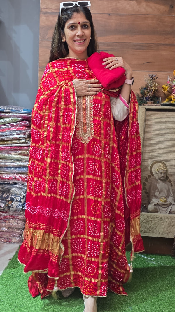 Exclusive Gajji Silk Bandhej ( 9th Oct )