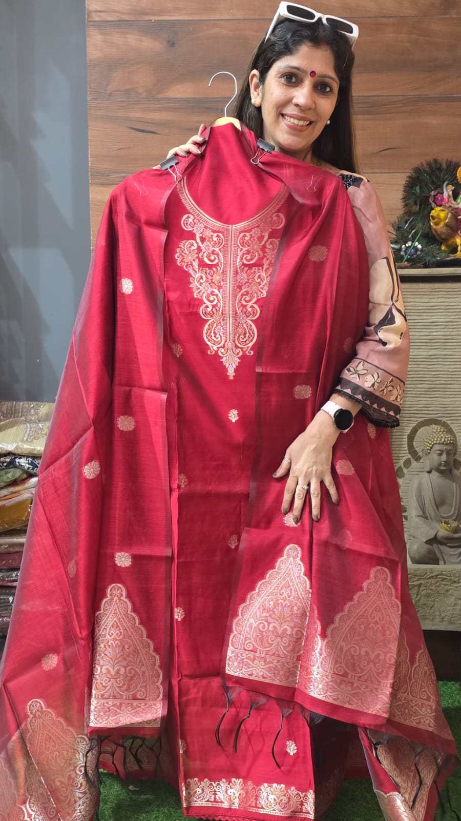 Dil khush suit Super Quality kanjiviram silk  ( 24 oct )