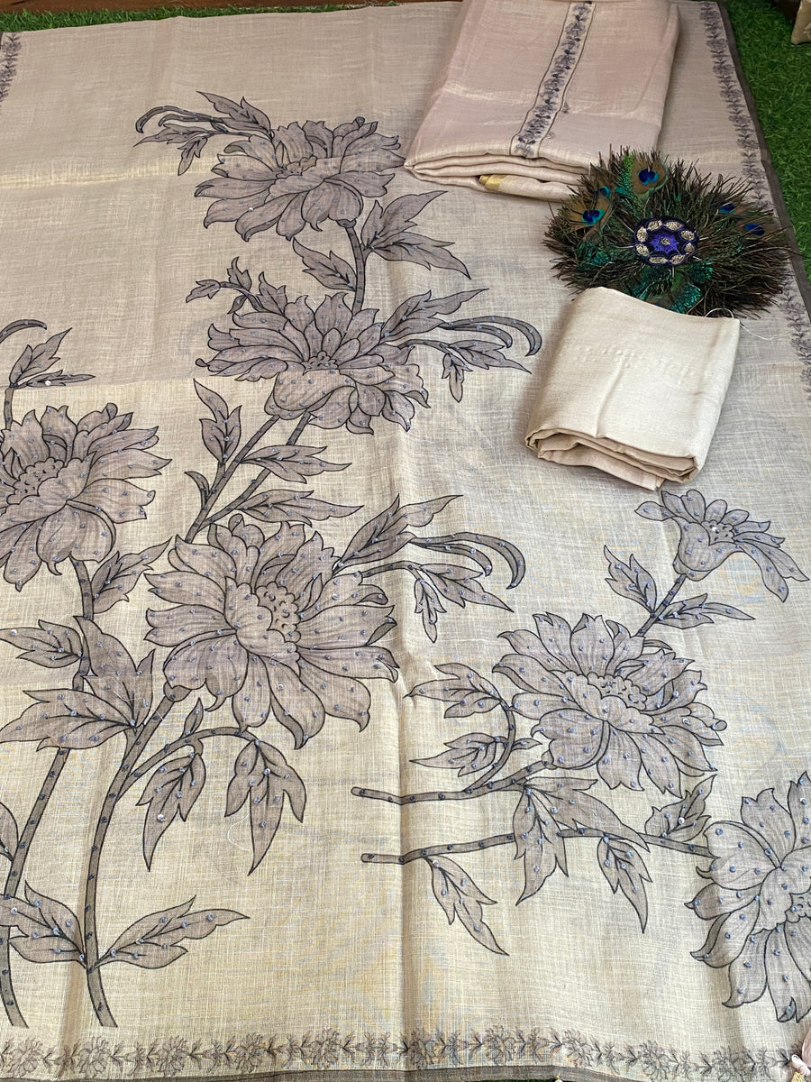 Jamdani Suit – Embroidered Knot Work