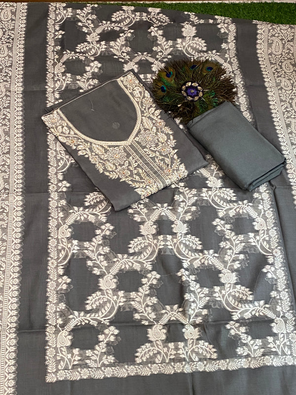 Jamdani Suit – Classic Scatter