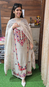 Designer and Classy Jamdhani suit with work image 3