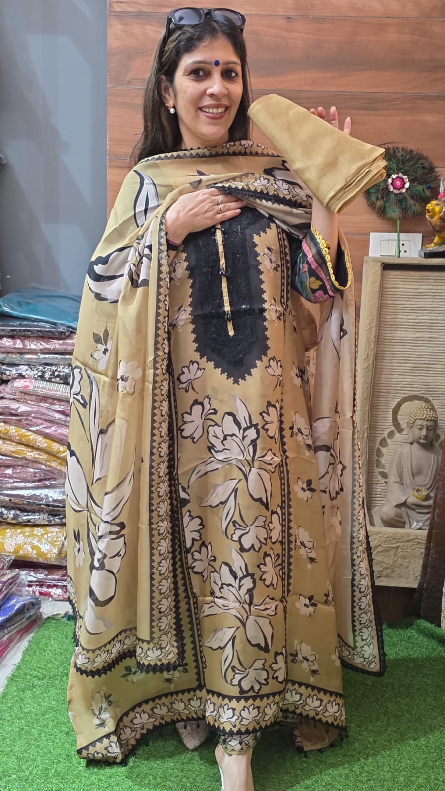 Designer Soft Glass Organza ( Suit No 22 )