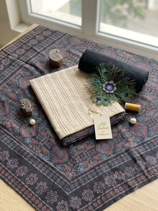 Designer Maheshwari Silk with kanta work ( black )