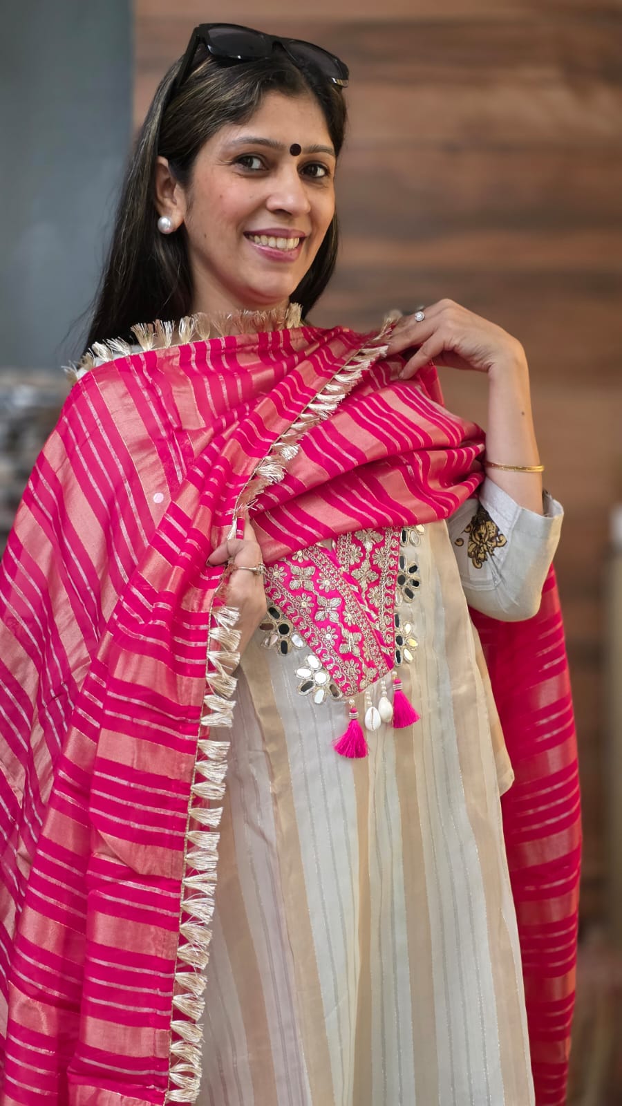 Oye Hoye Dupatta
